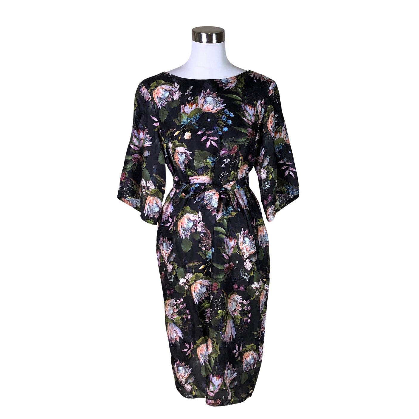 Unisex Uhana Design - Sifonkimekko, koko 38 - (1)