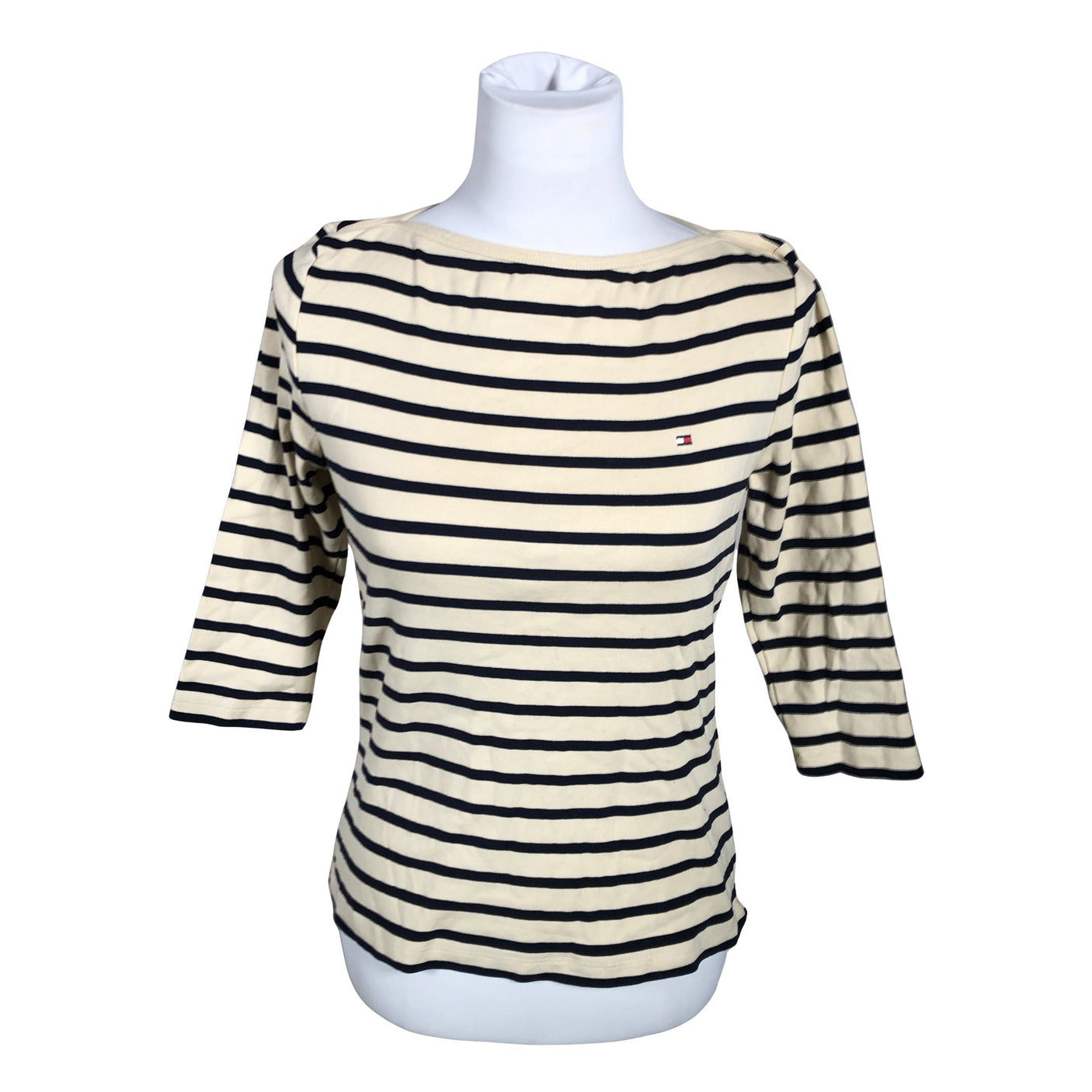 Naisten Tommy Hilfiger - Trikoopaita, koko 40 - Beige (1)