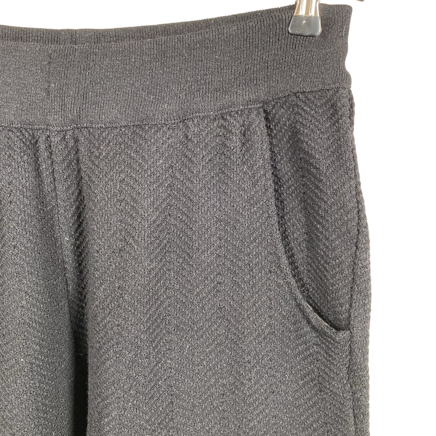 Naisten Uhana Design - Trikoohousut, koko 38 - Musta (2)