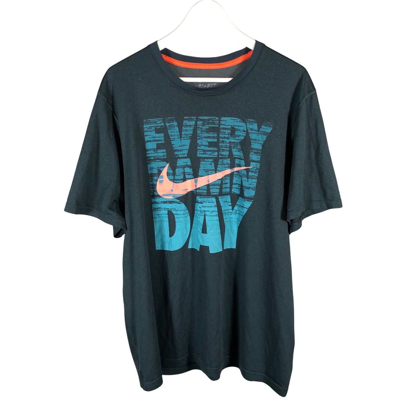 Unisex Nike - Urheilupaita, lyhyet hihat, koko XL - (1)