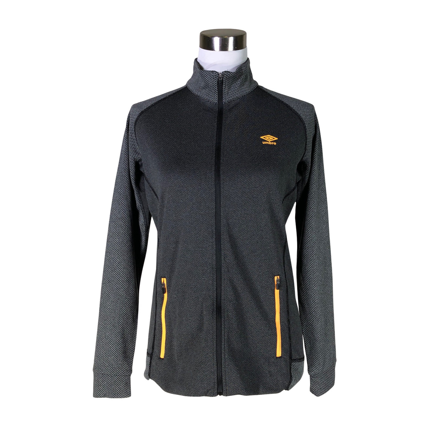 Unisex Umbro - Urheilupaita,
pitkät hihat, koko 38 - (1)