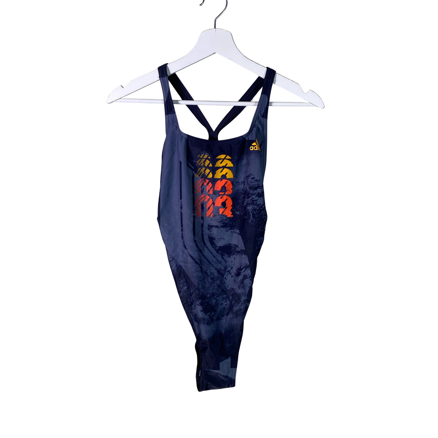 Unisex Adidas - Uimapuku, koko 40 - (1)