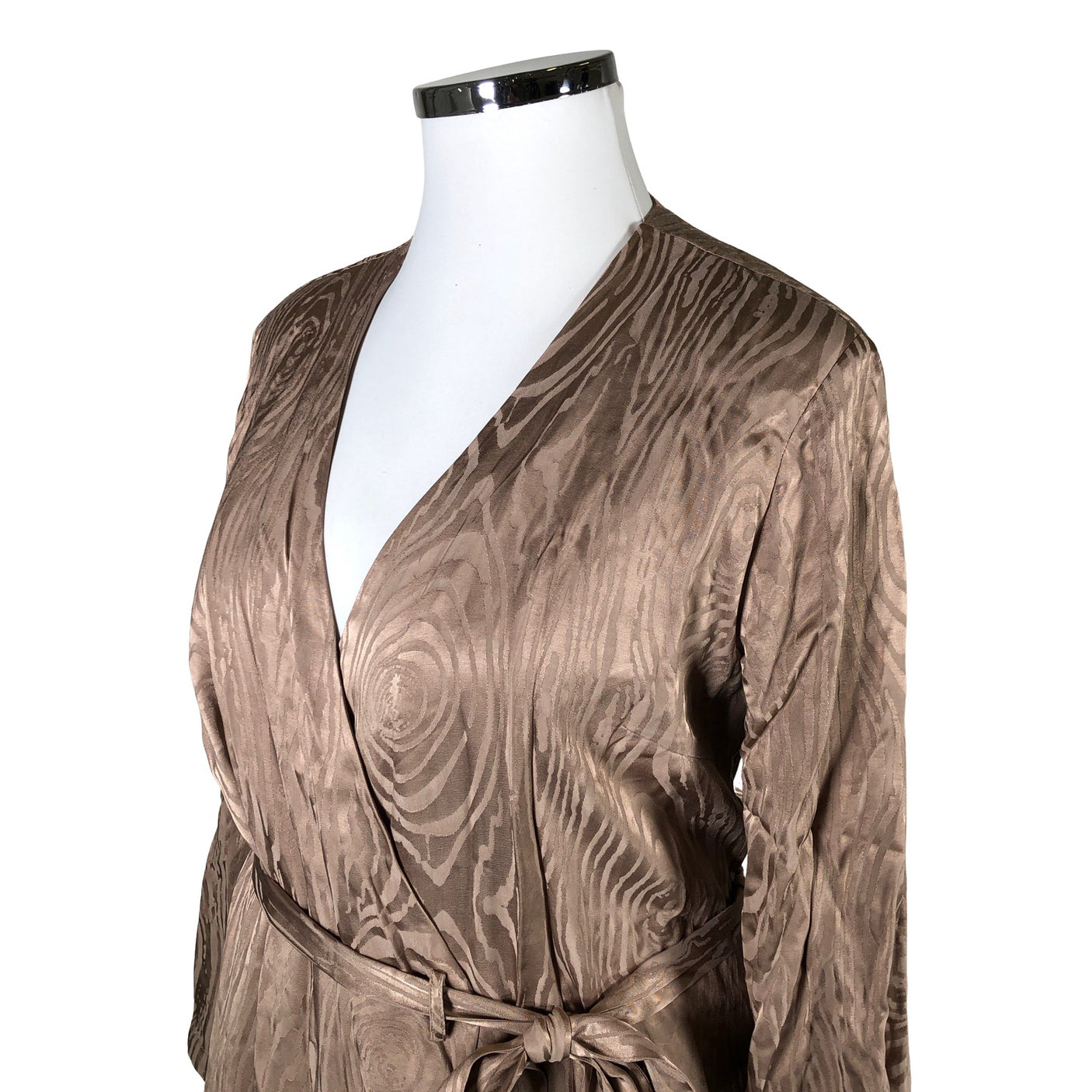 Unisex Hálo - Sifonkimekko, koko 44 - (3)