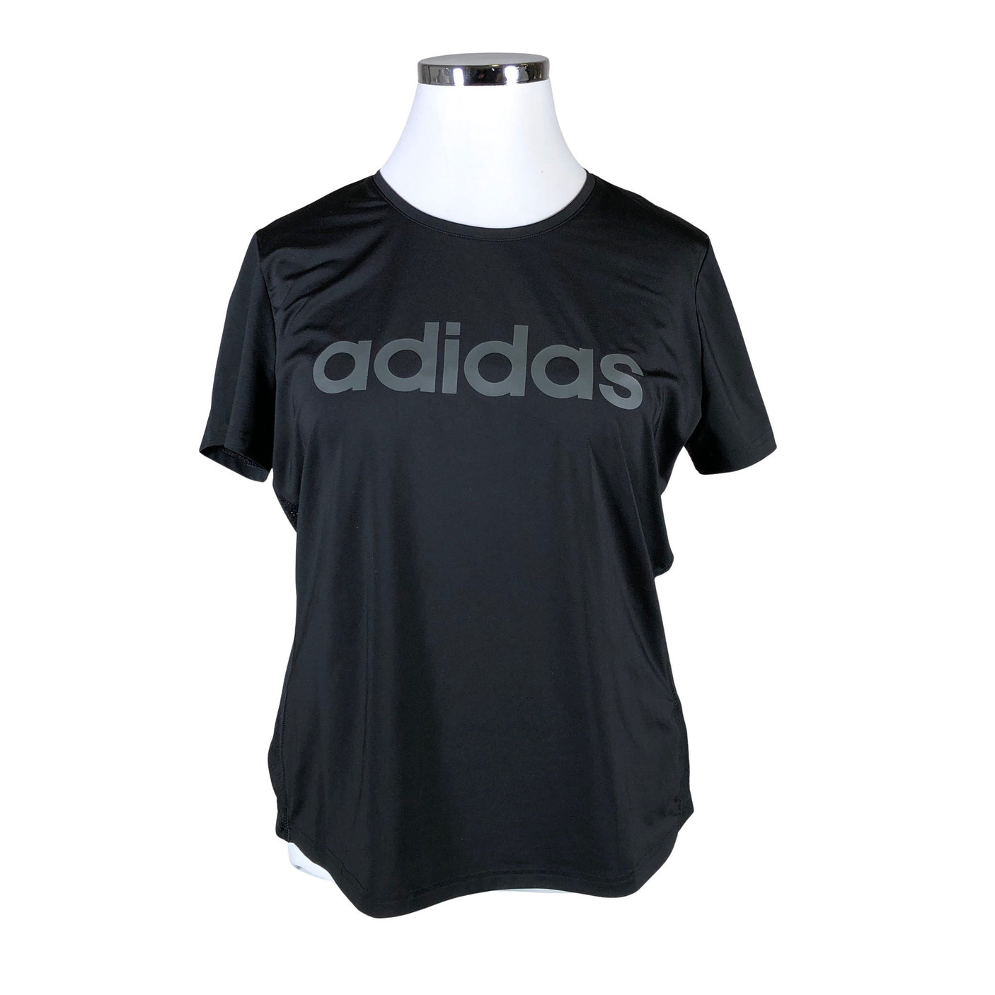Unisex Adidas - Urheilupaita, lyhyet hihat, koko 42 - (1)