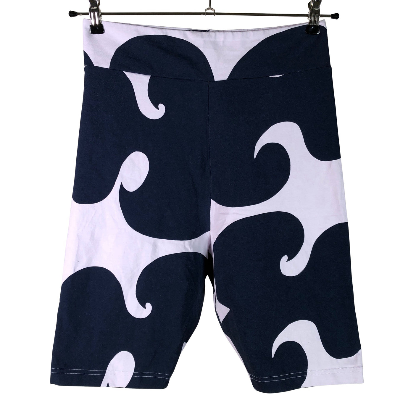 Unisex Adidas - Urheilushortsit, koko 42 - (1)