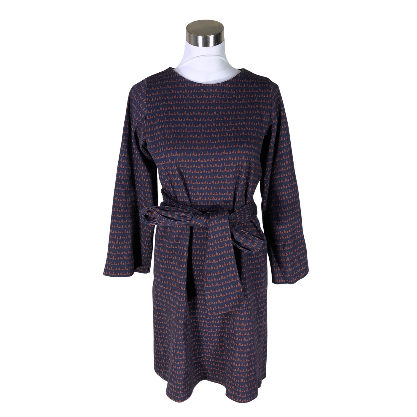 Unisex Aarrelabel - Trikoomekko, koko 36 - (1)
