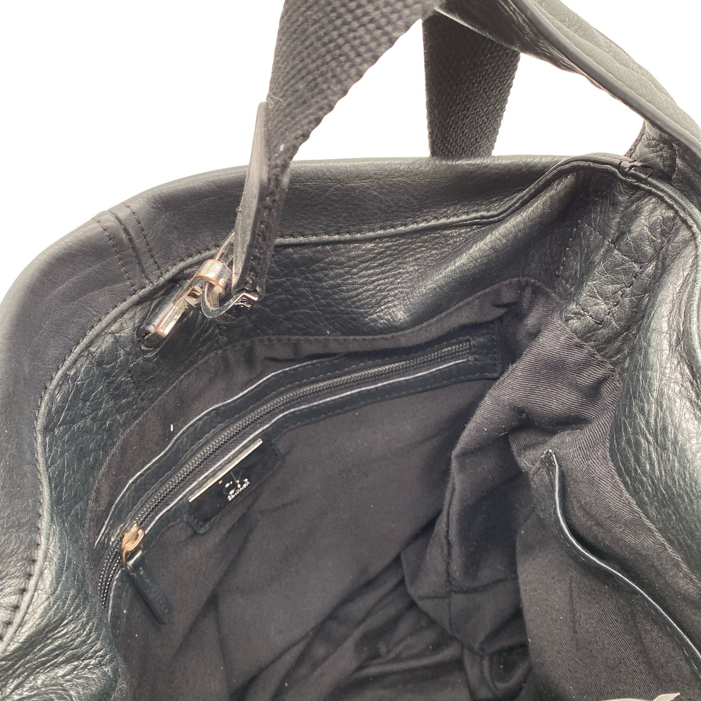 Unisex Calvin Klein - Käsilaukku, koko Midi - (3)