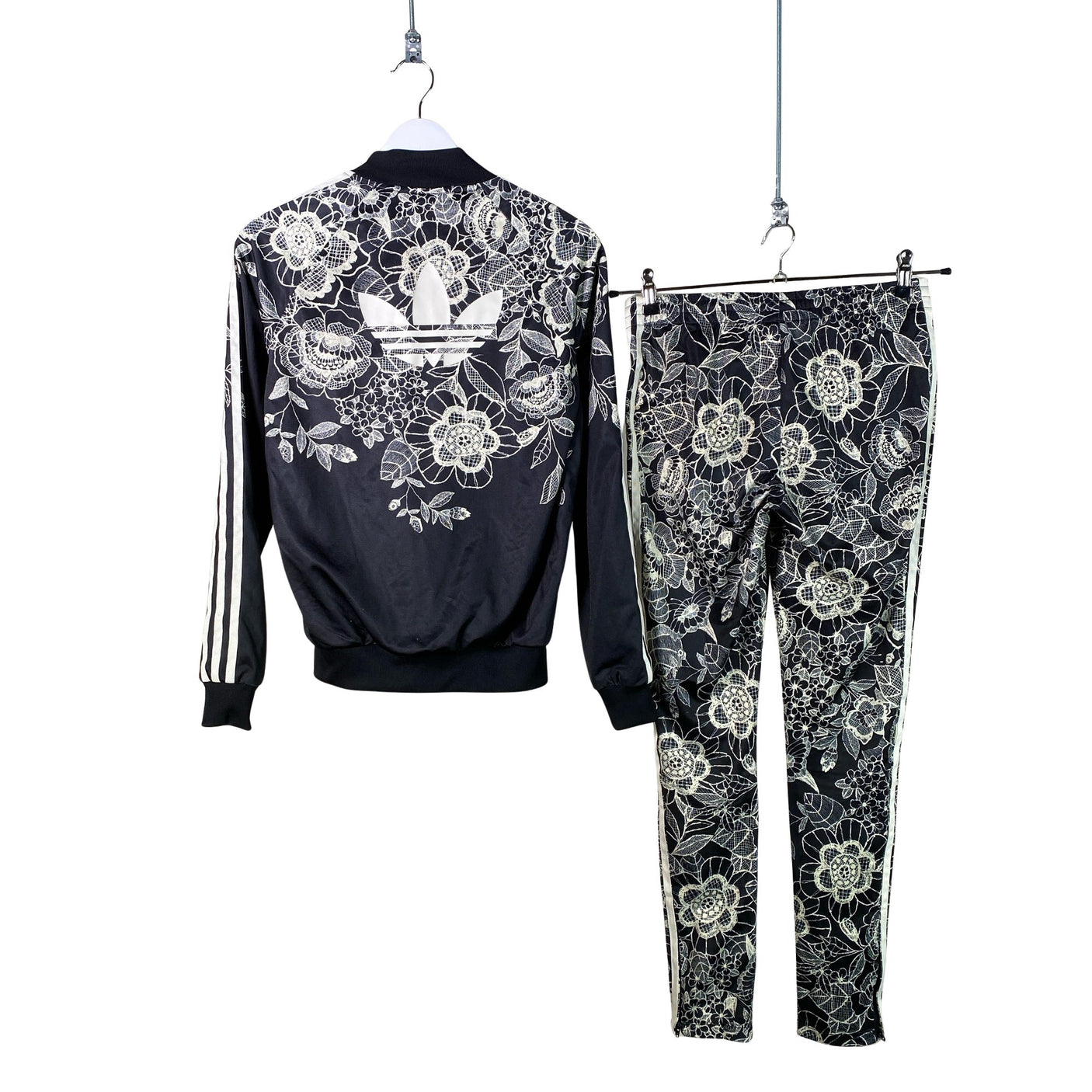 Unisex Adidas - Verryttelytakki, koko 32 - (2)