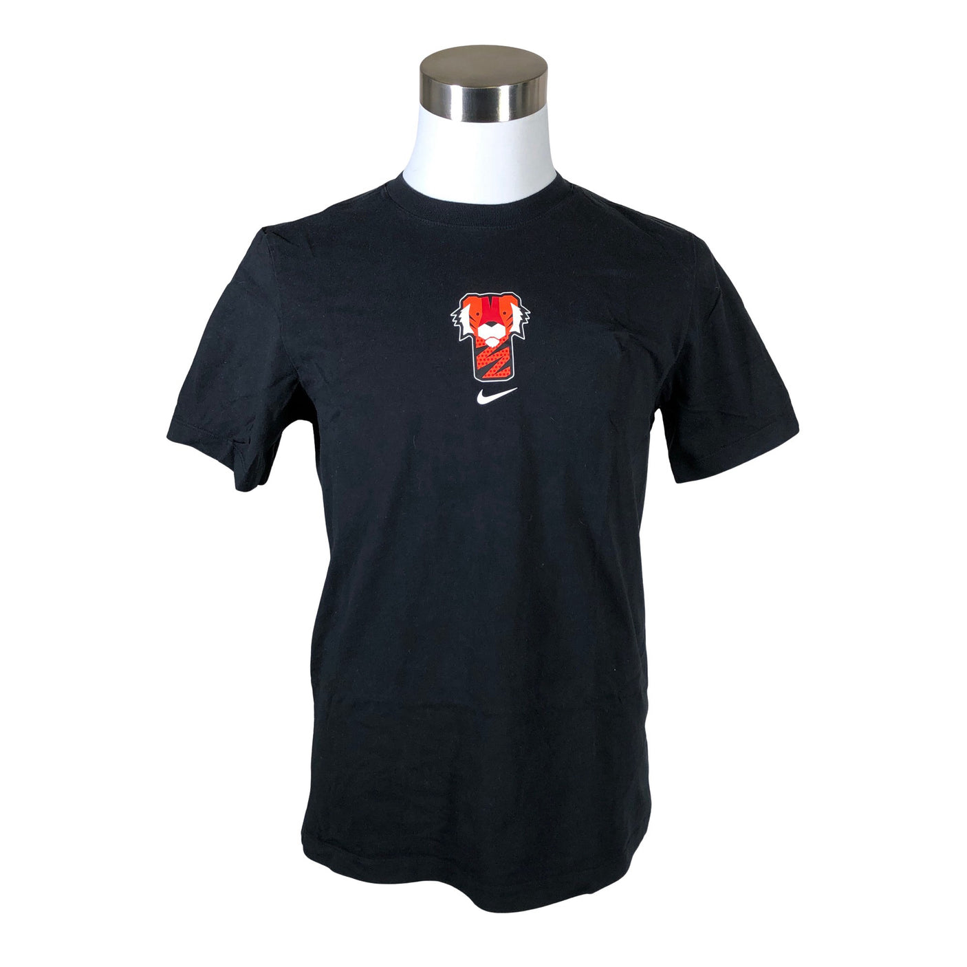 Unisex Nike - T-paita, koko M - (1)