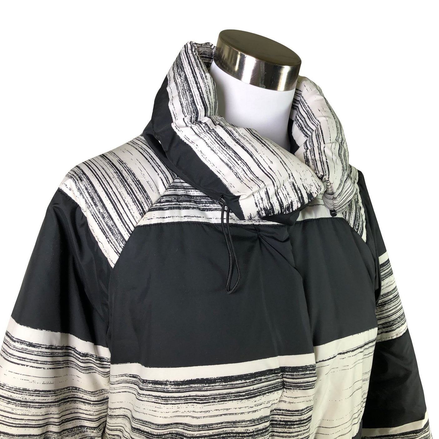 Unisex Marimekko - Toppatakki, koko 38 - (3)