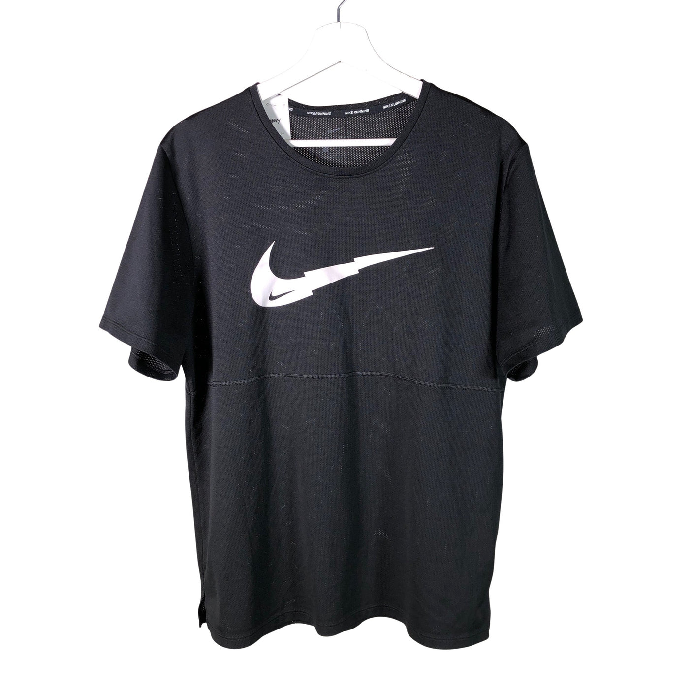 Unisex Nike - Urheilupaita, lyhyet hihat, koko 40 - (1)