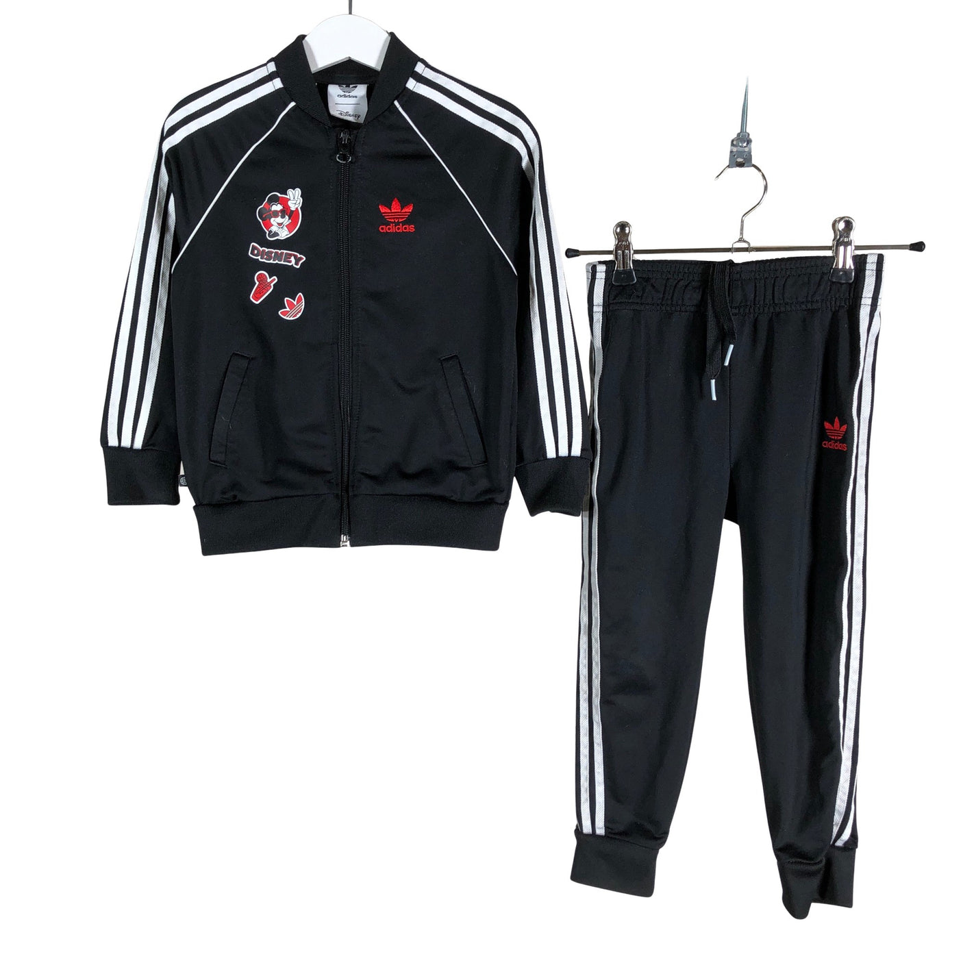 Unisex Adidas - Urheiluasu, koko 98 - 104 - (1)