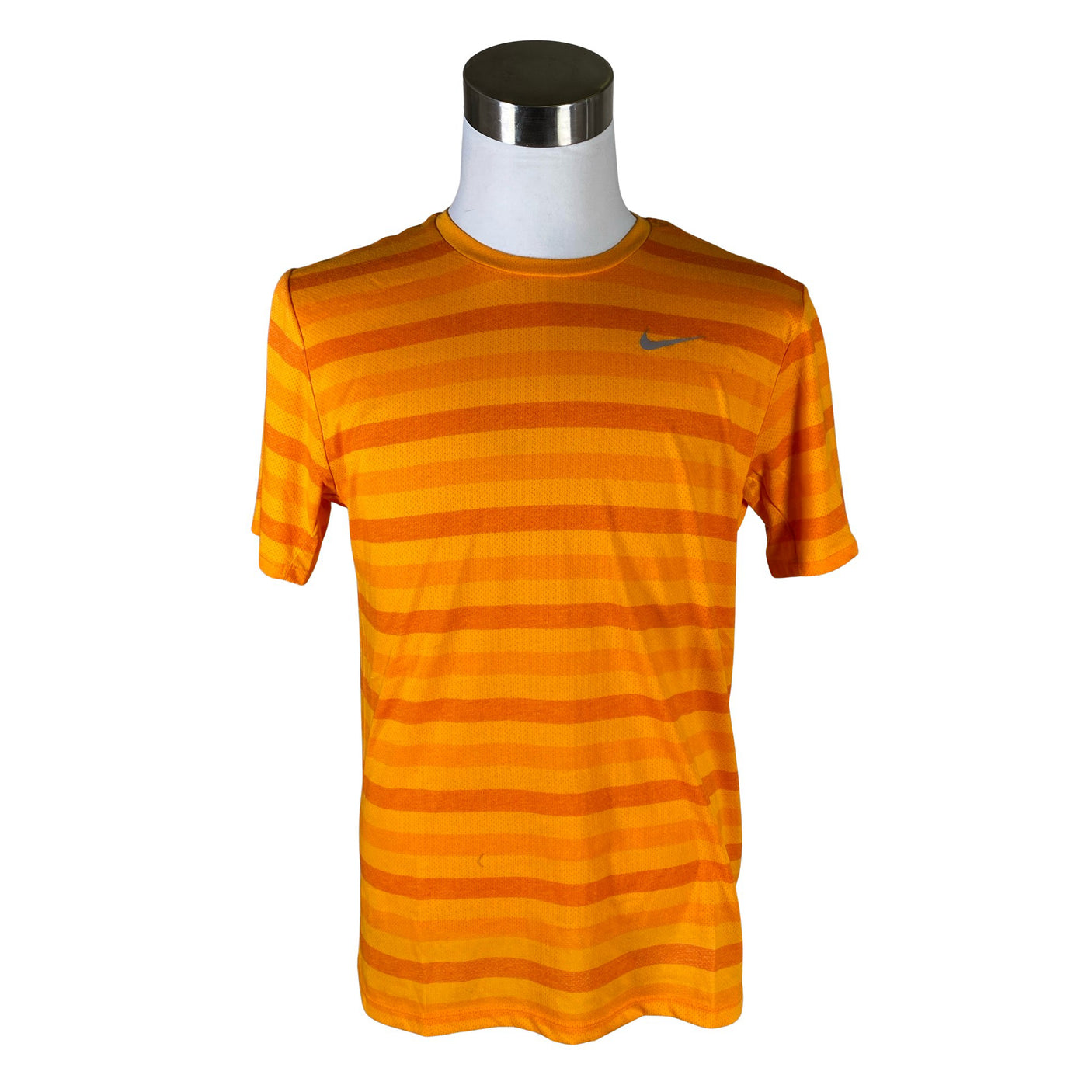 Unisex Nike - Urheilupaita, lyhyet hihat, koko L - (1)