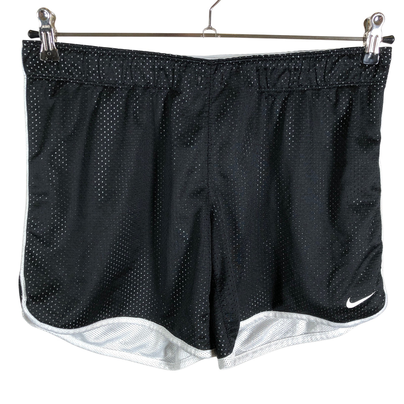 Unisex Nike - Urheilushortsit, koko 38 - (1)