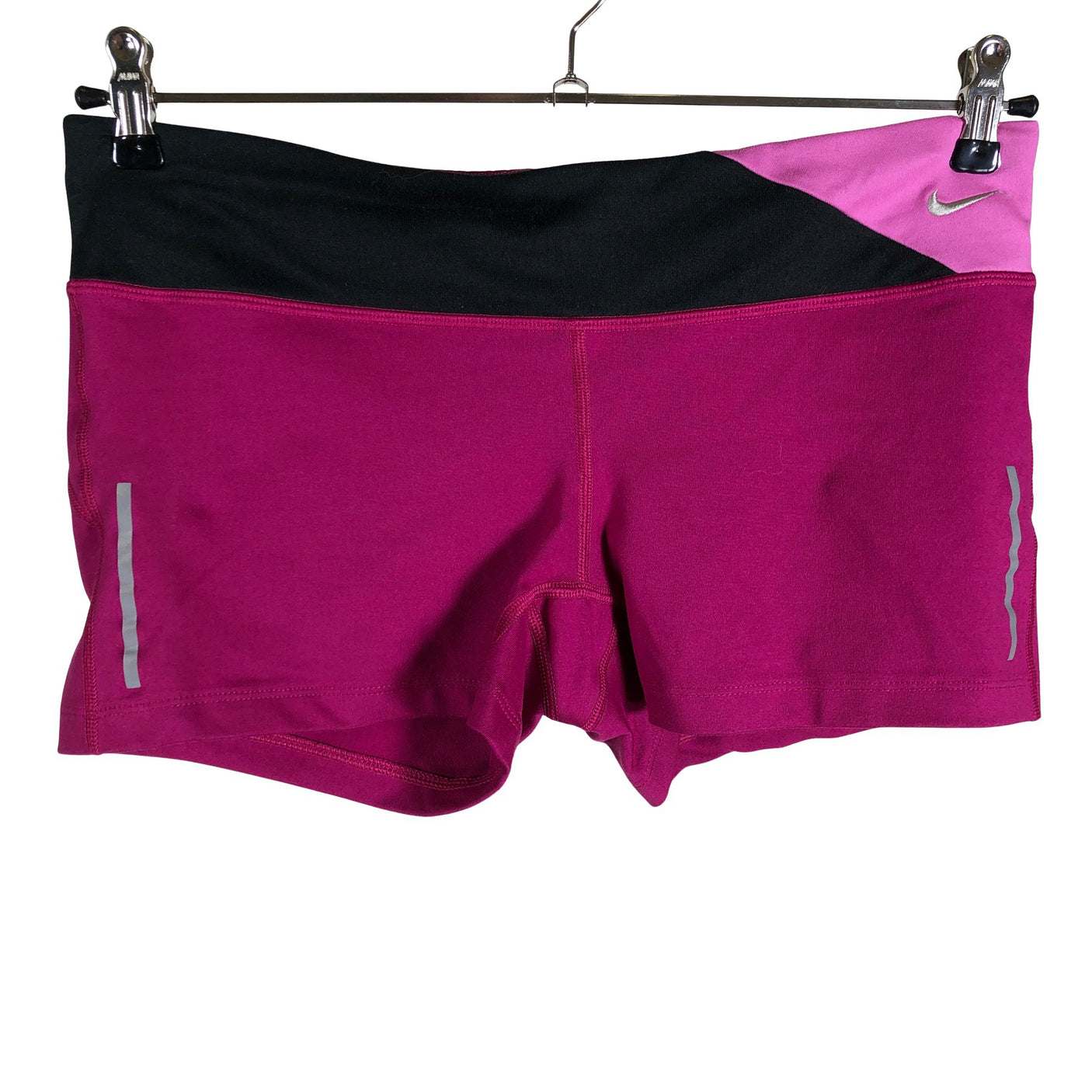 Unisex Nike - Urheilushortsit, koko 40 - (1)