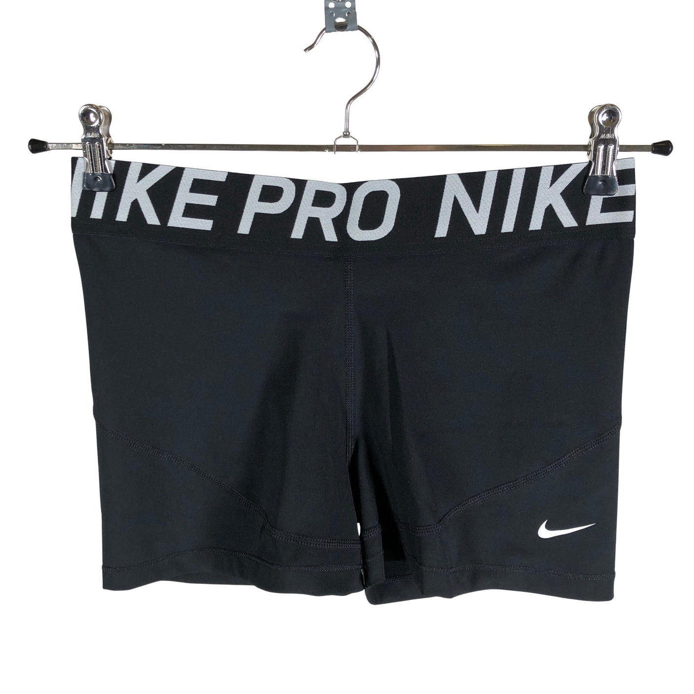 Unisex Nike - Urheilushortsit, koko 40 - (1)