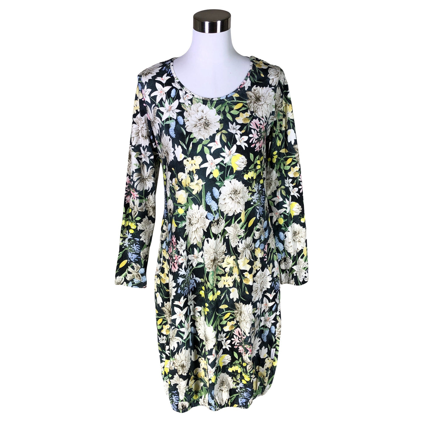 Unisex Versonpuoti - Mekko, koko 38 - (1)