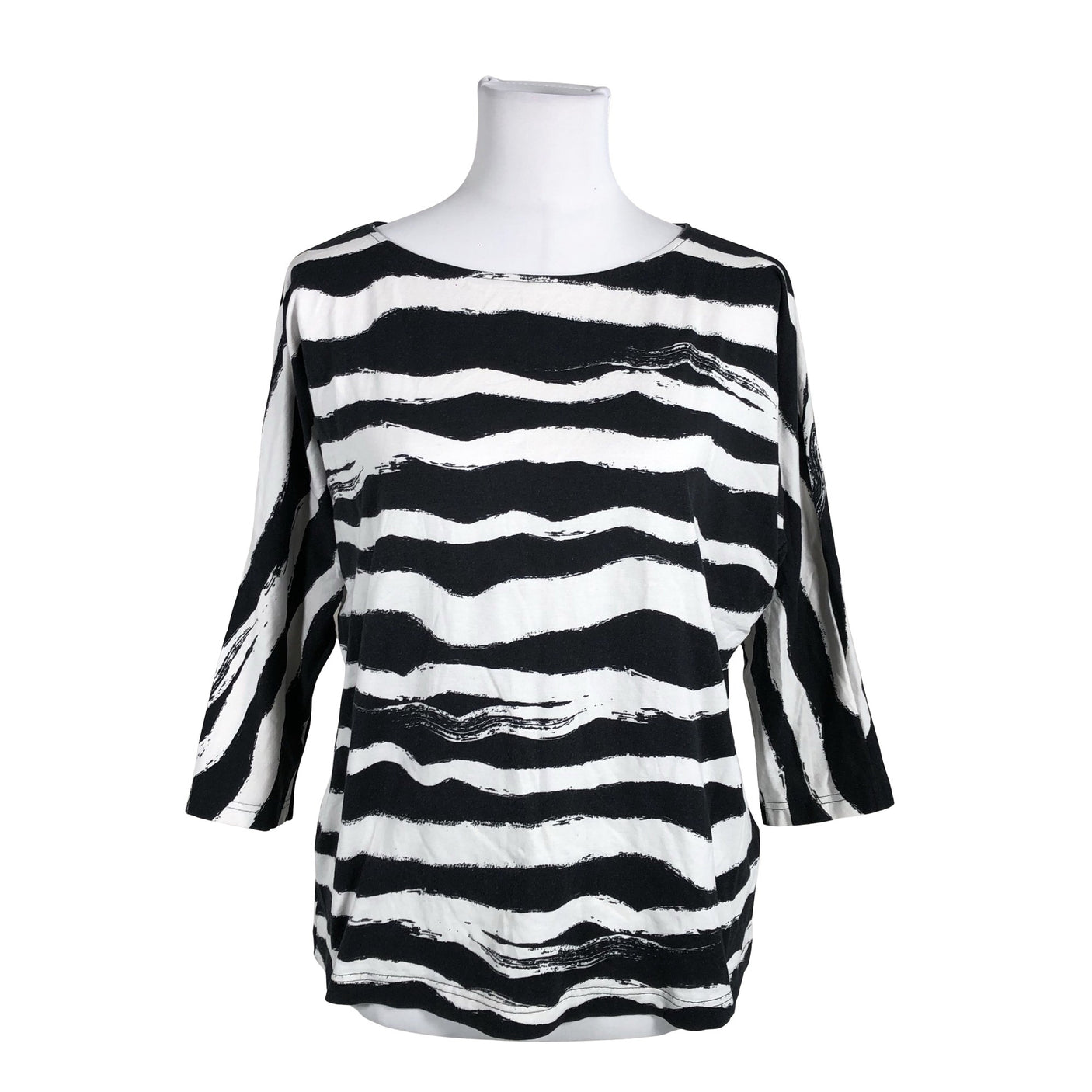 Naisten Neulomo - Trikoopaita, koko 38 - Valkoinen (1)