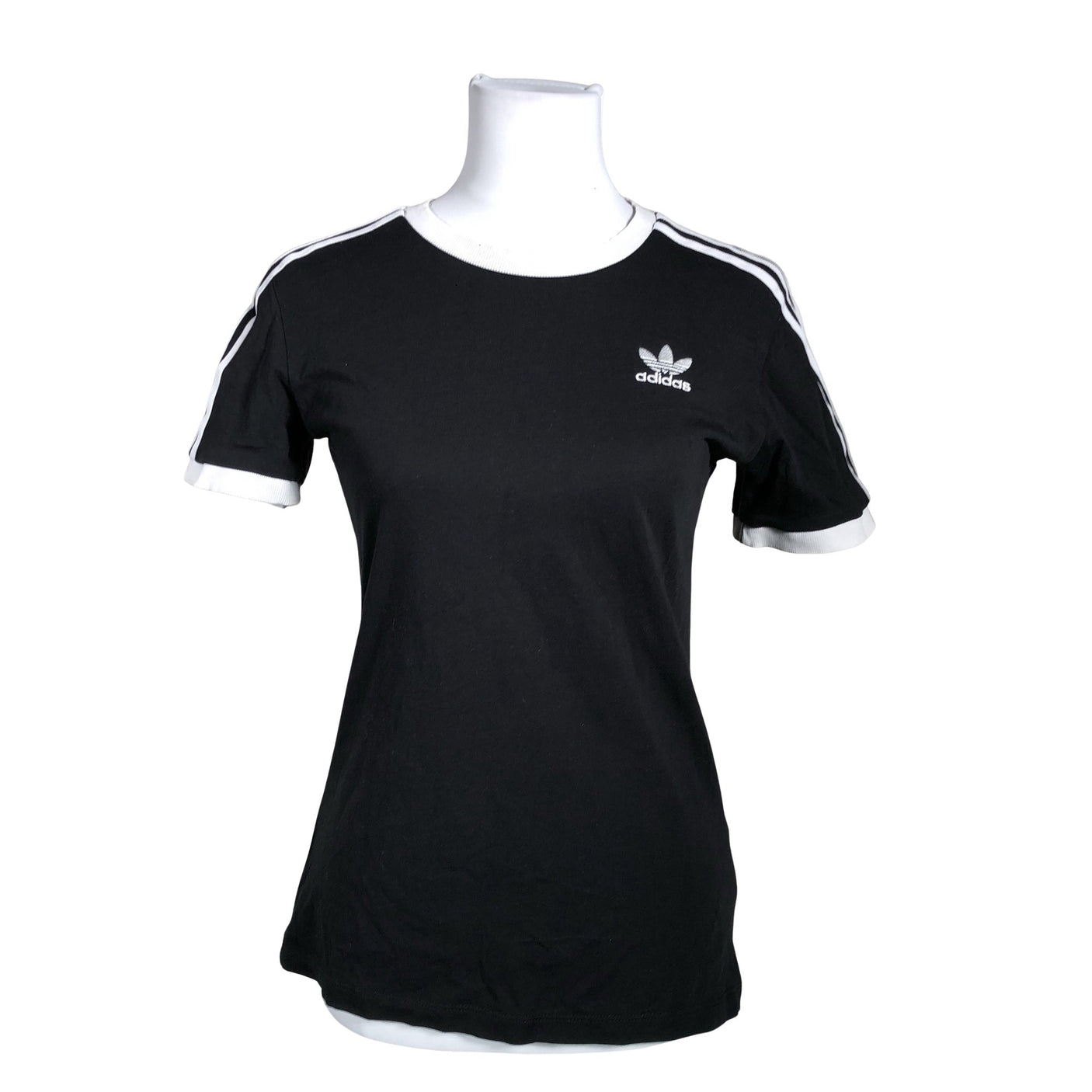 Naisten Adidas - T-paita, koko 38 - Musta (1)