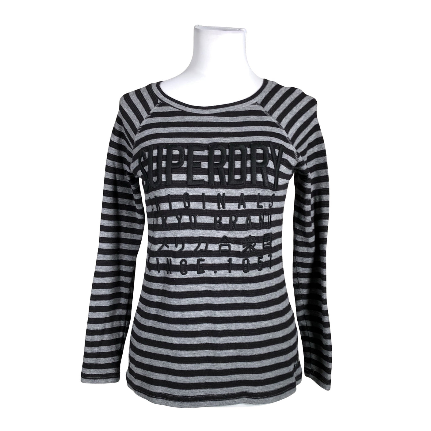 Naisten Superdry - Trikoopaita, koko 36 - Harmaa (1)