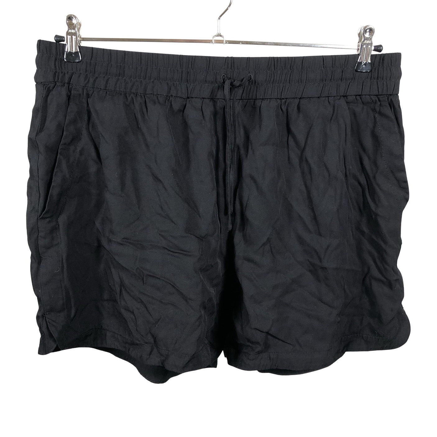 Naisten Arket - Shortsit, koko 40 - Musta (1)