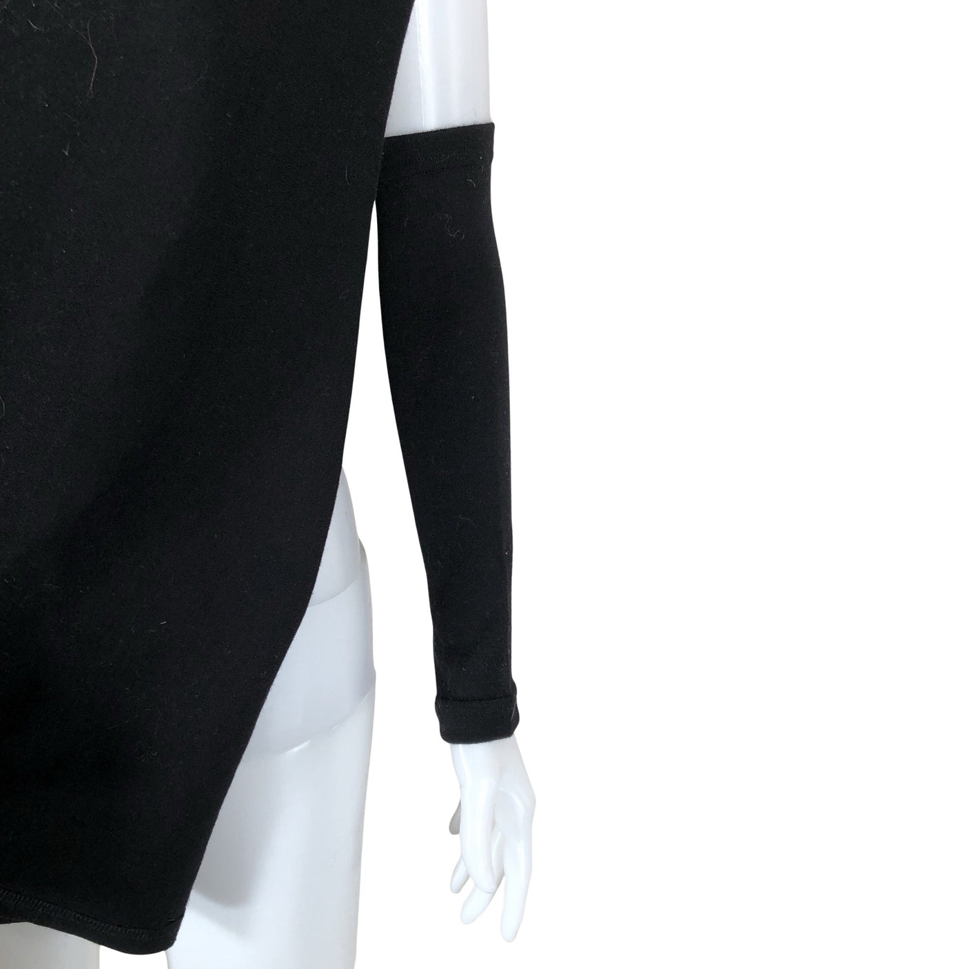 Naisten Design Pylsy - Poncho, koko 40 - Musta (2)