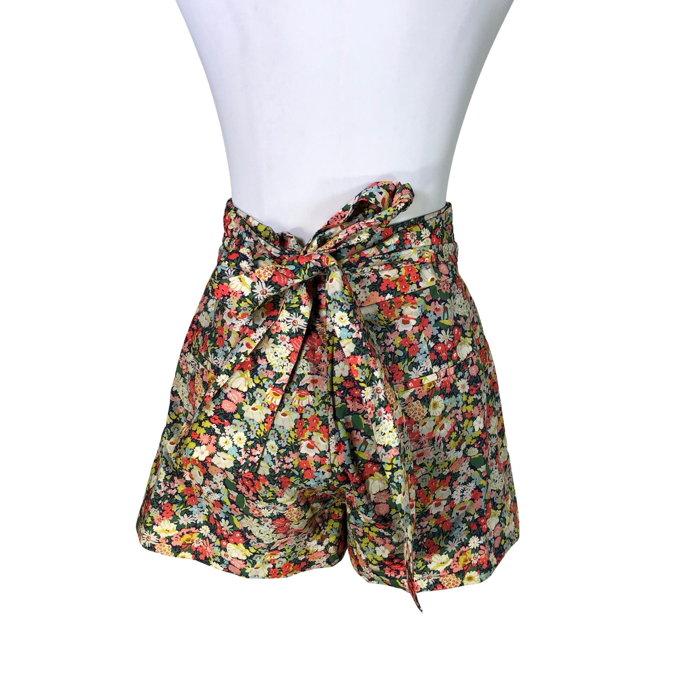 Naisten J.Crew - Shortsiasu, koko 38 - Vihreä (2)