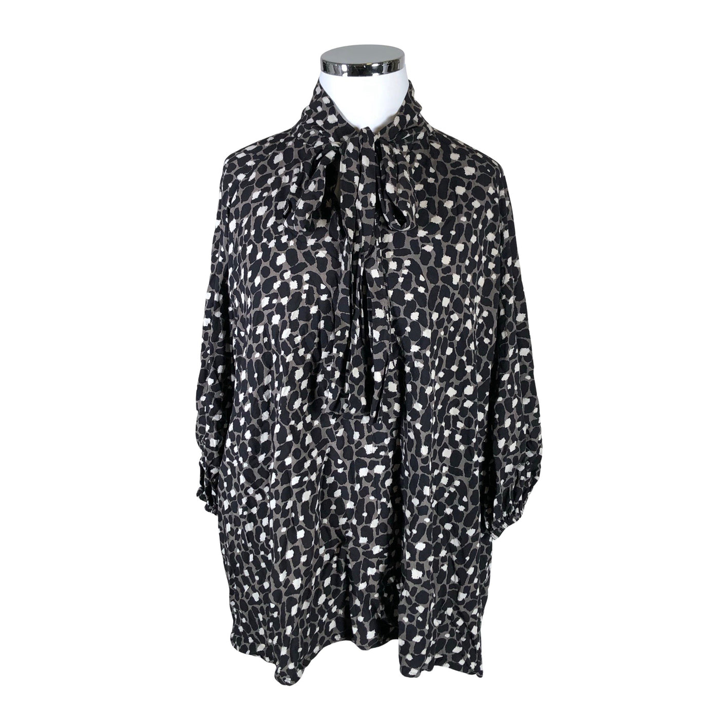 Unisex Miia Halmesmaa - Sifonkitunika, koko 46 - (1)