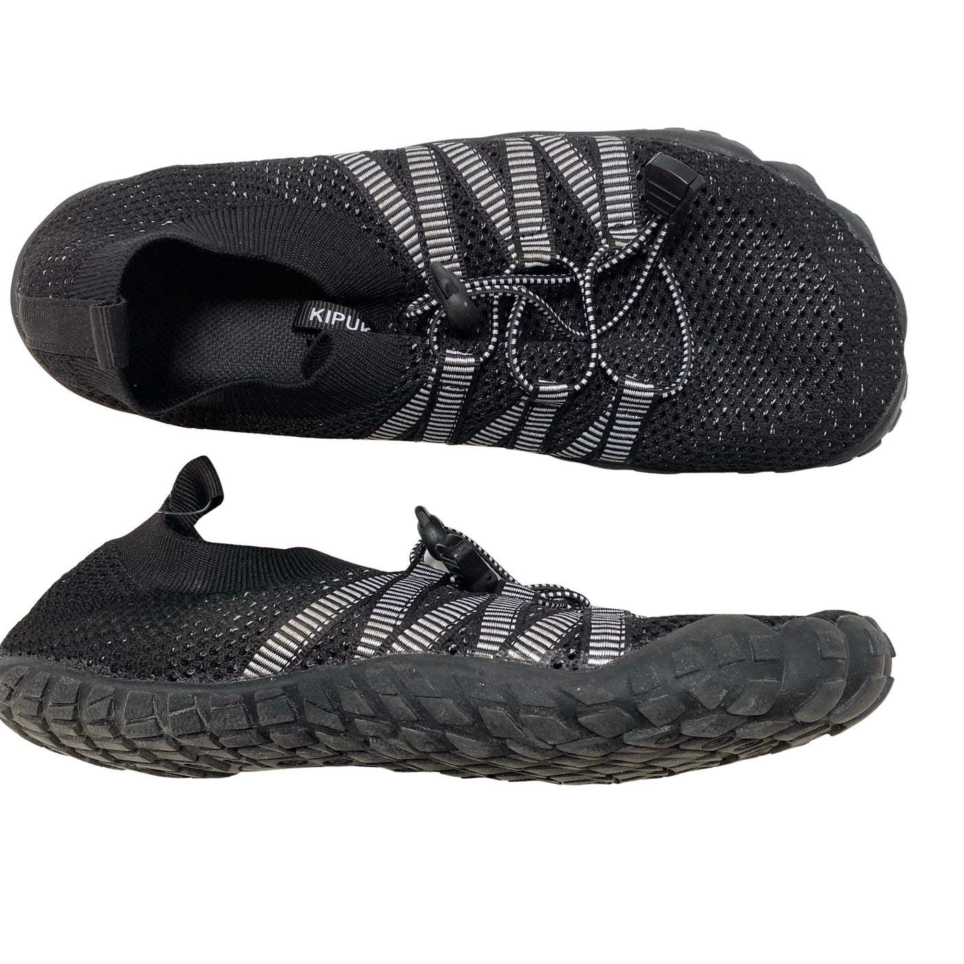 Unisex Kipukauppa - Tennarit, koko 40 - Musta (1)
