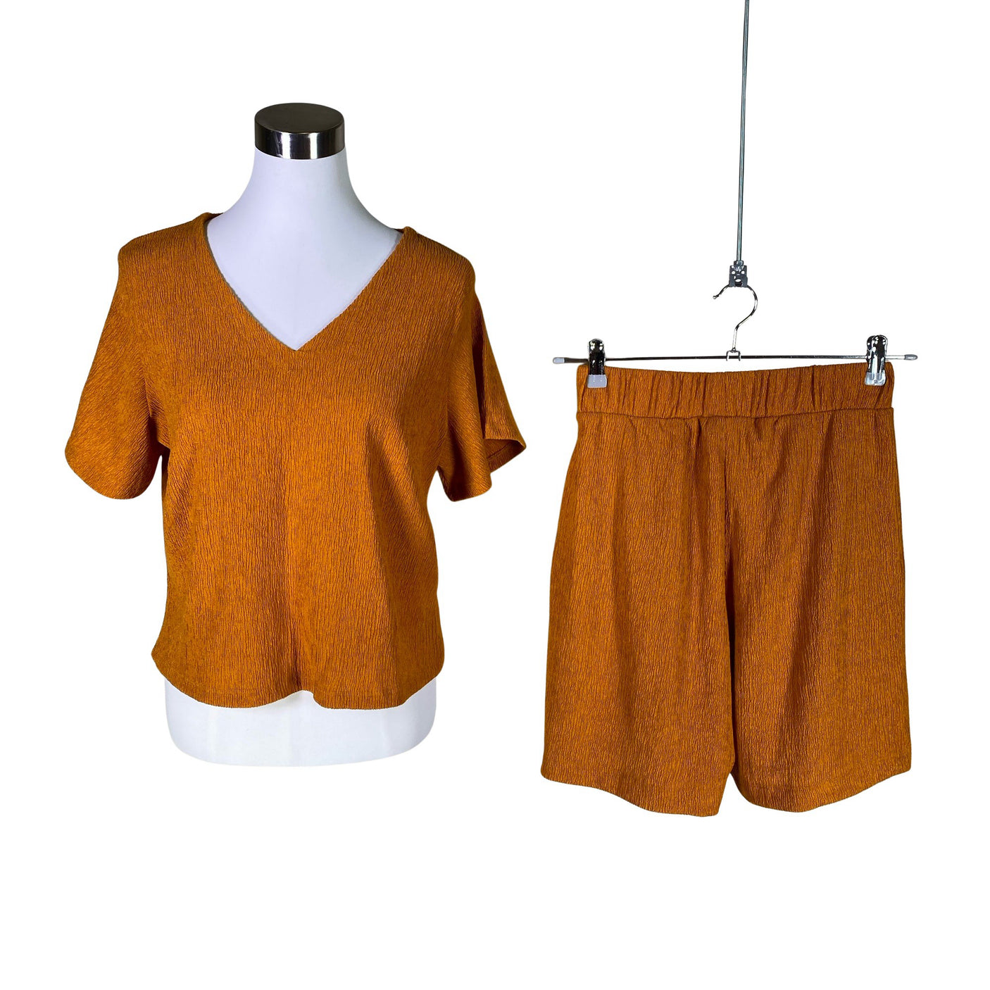 Naisten NOSH - Shortsit, koko 38 - Keltainen (1)