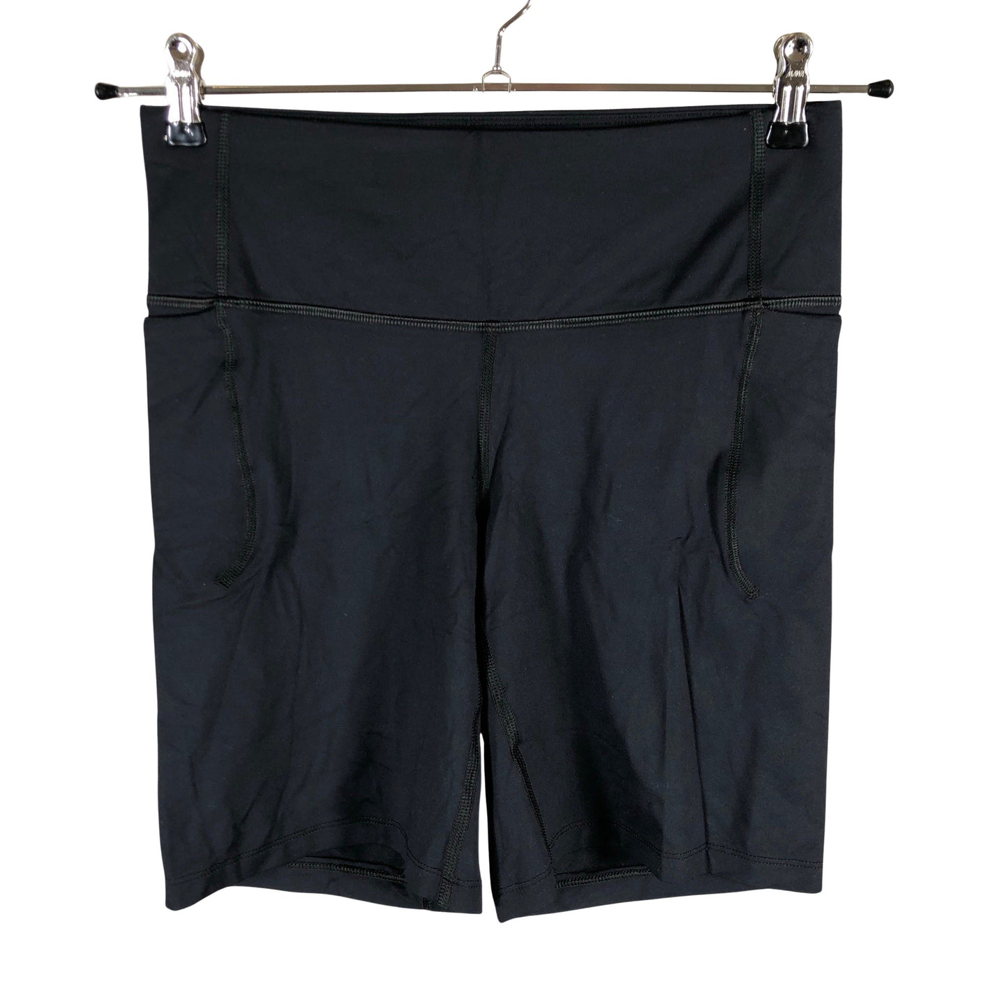 Naisten Under Armour - Urheilushortsit, koko 38 - Musta (1)