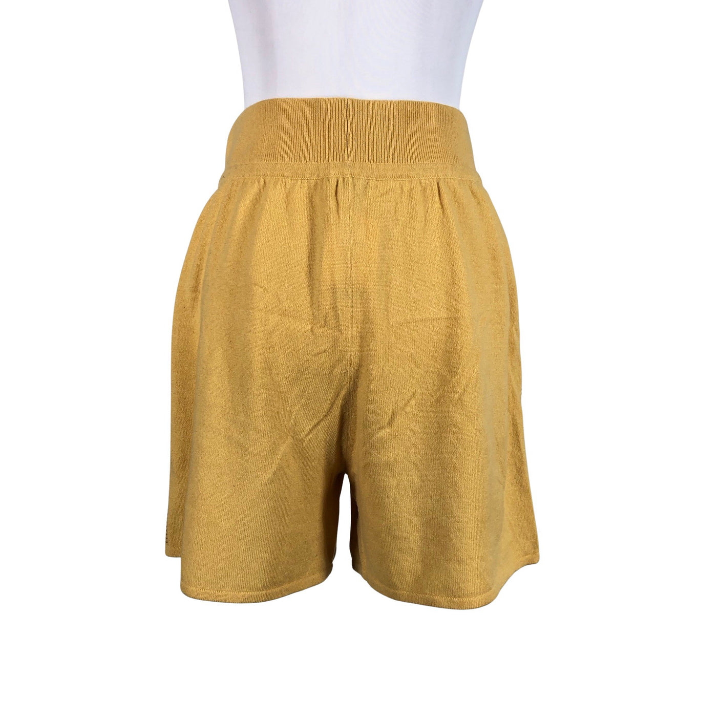 Naisten Max&Moi - Shortsit, koko 40 - Keltainen (2)