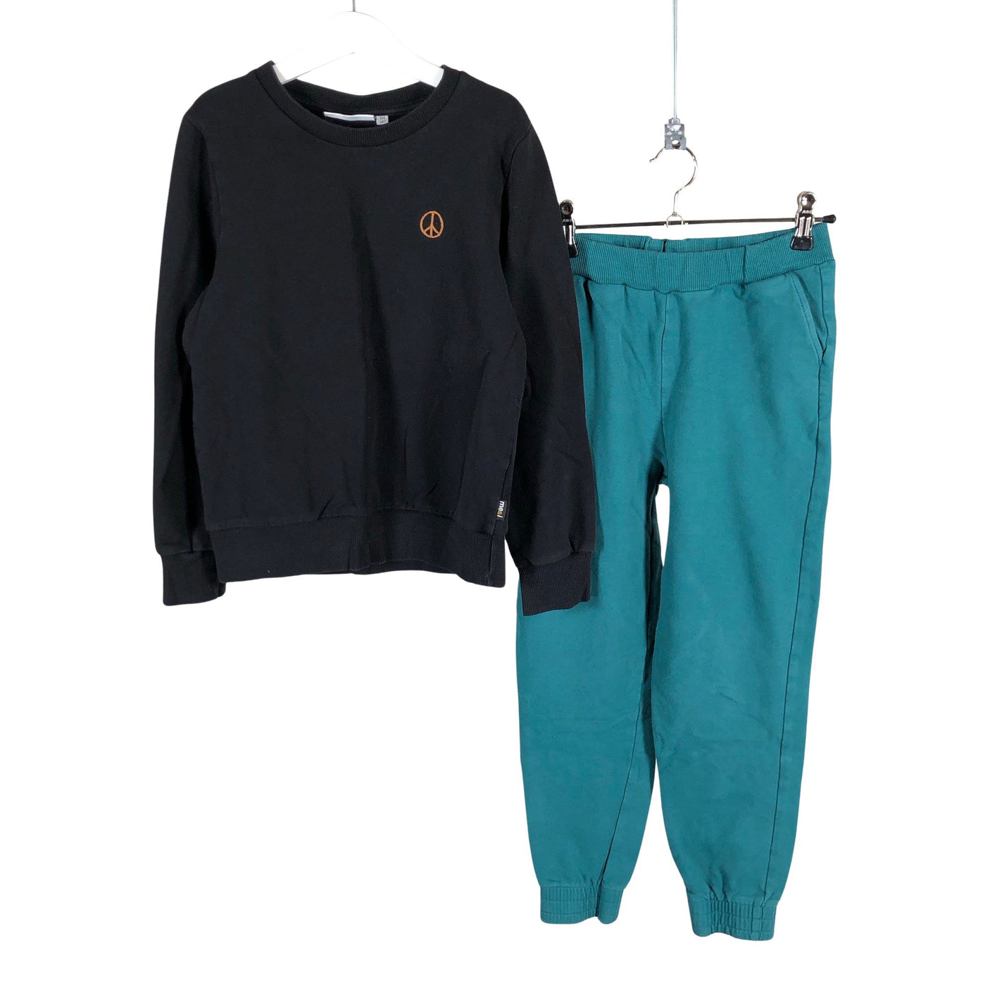 Unisex me&i - Collegepaita, koko 134 - 140 - Musta (1)