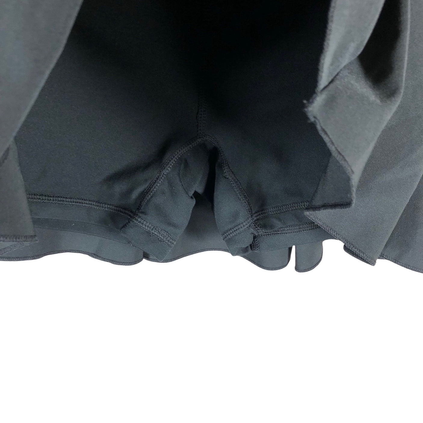 Naisten Nike - Urheilushortsihame, koko 38 - Musta (2)