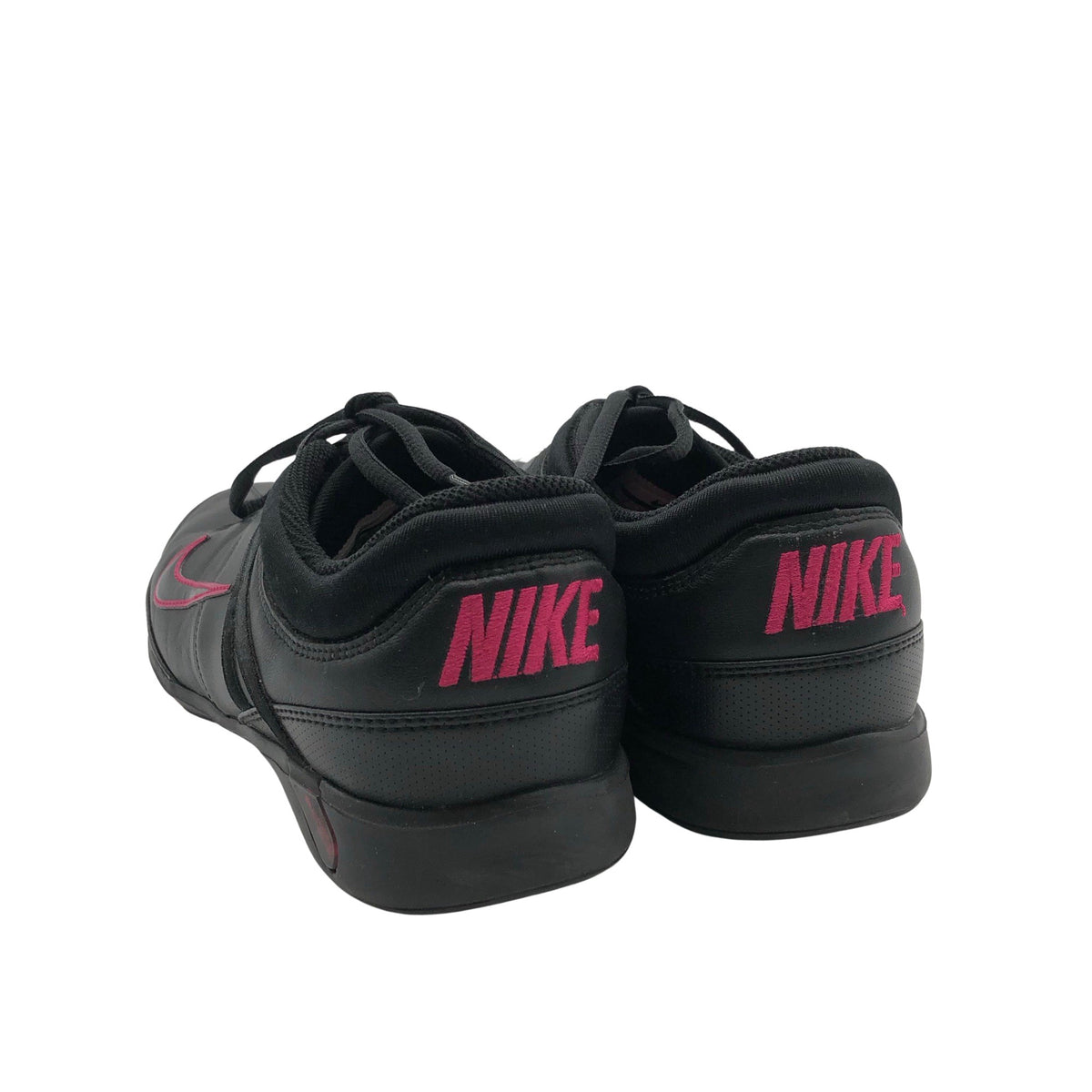 Naisten Nike - Sisäliikuntakengät, koko 40 - Musta (2)