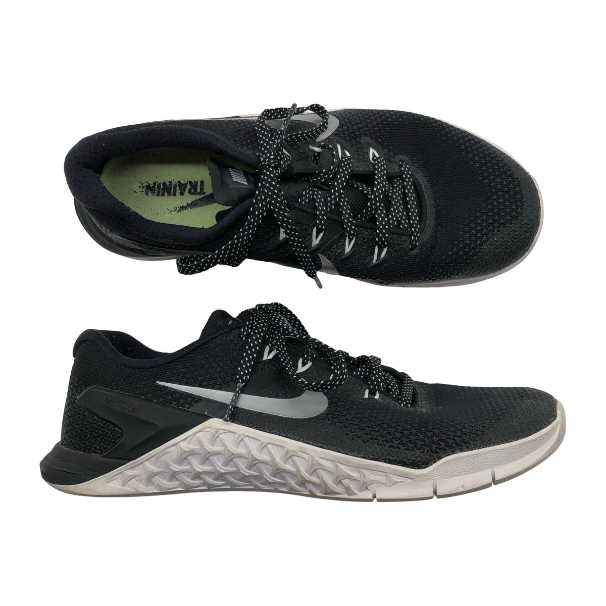 Naisten Nike - Sisäliikuntakengät, koko 38 - Musta (1)
