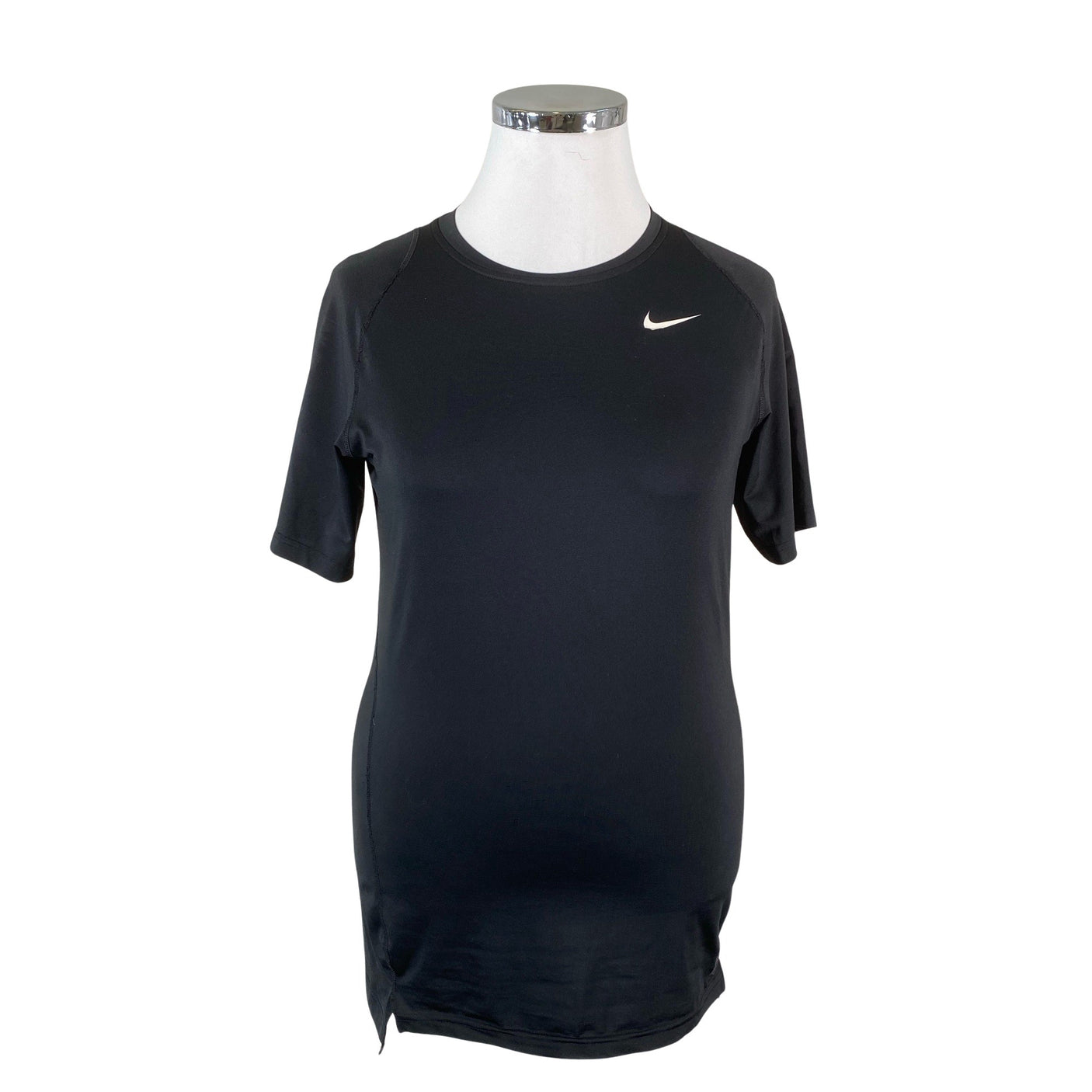 Naisten Nike - Urheilupaita, lyhyet hihat, koko 42 - Musta (1)