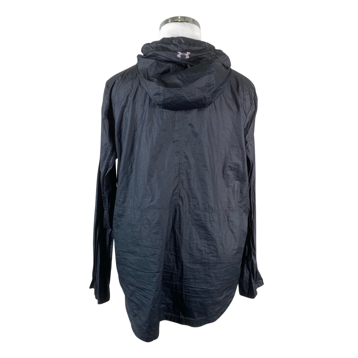 Naisten Under Armour - Urheilutakki, koko 42 - Musta (2)