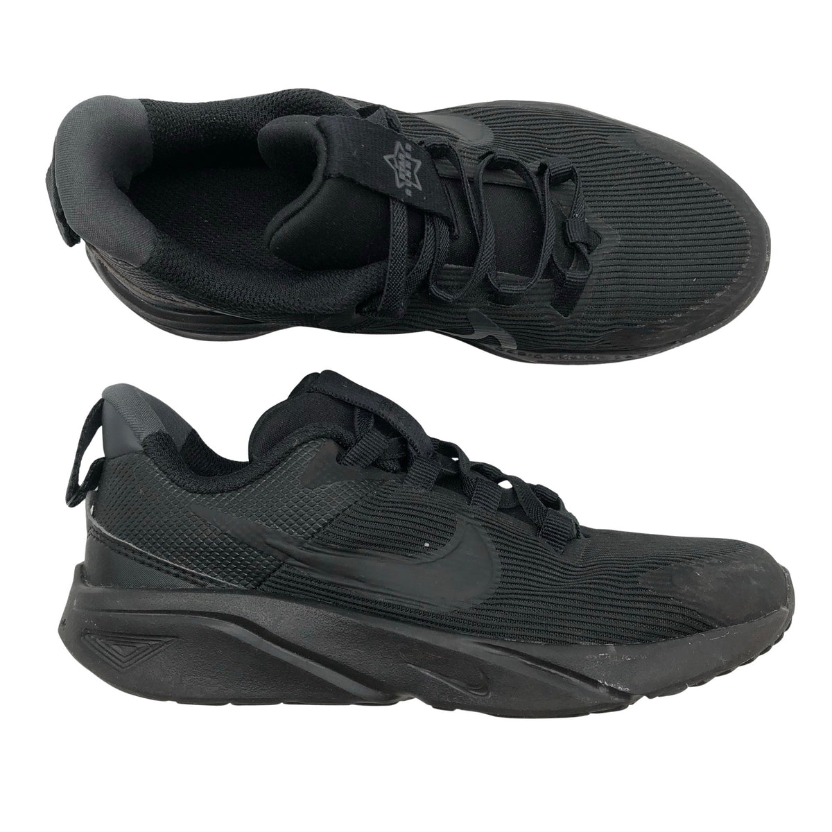 Unisex Nike - Lenkkarit, koko 33 - Musta (1)