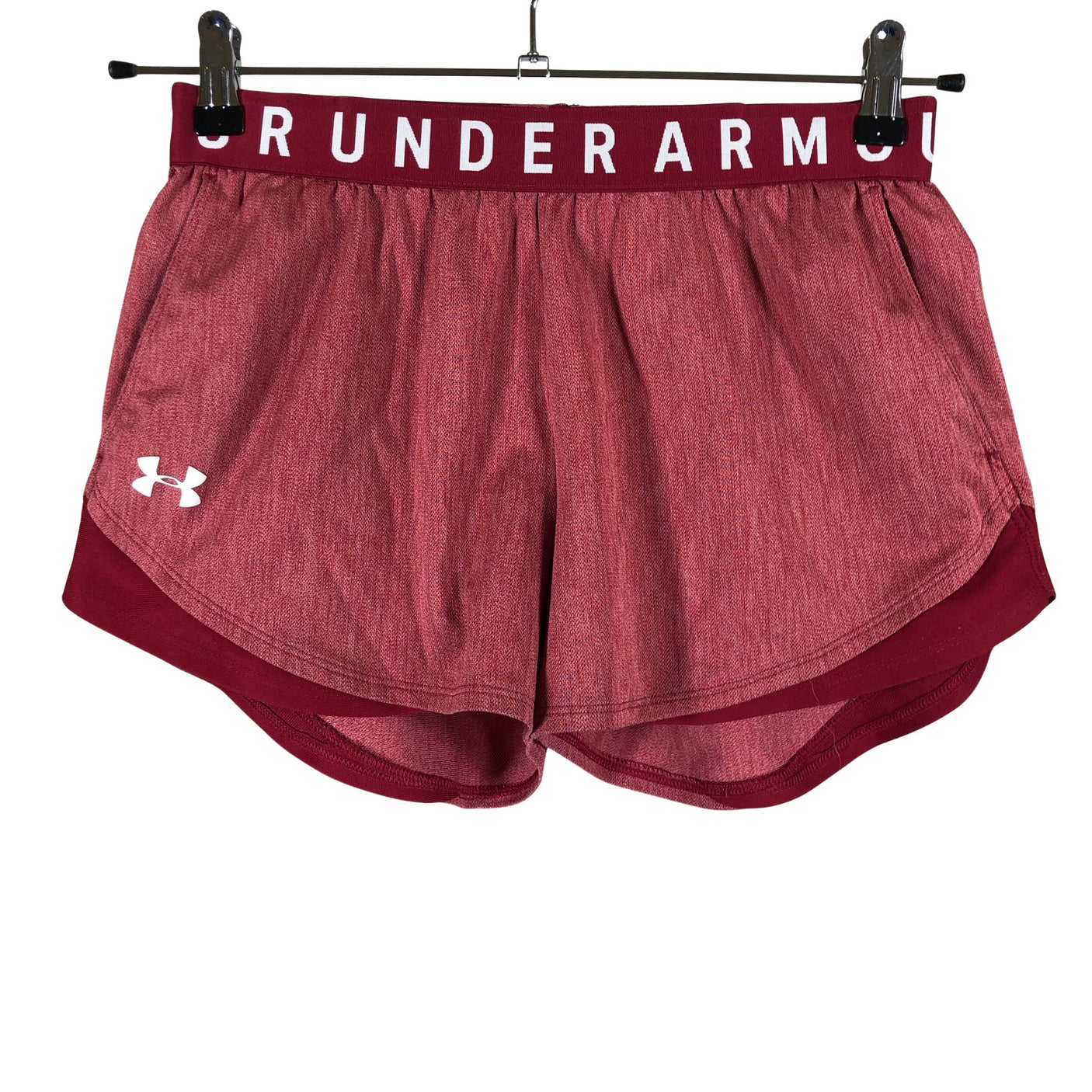 Naisten Under Armour - Urheilushortsit, koko 38 - Punainen (1)
