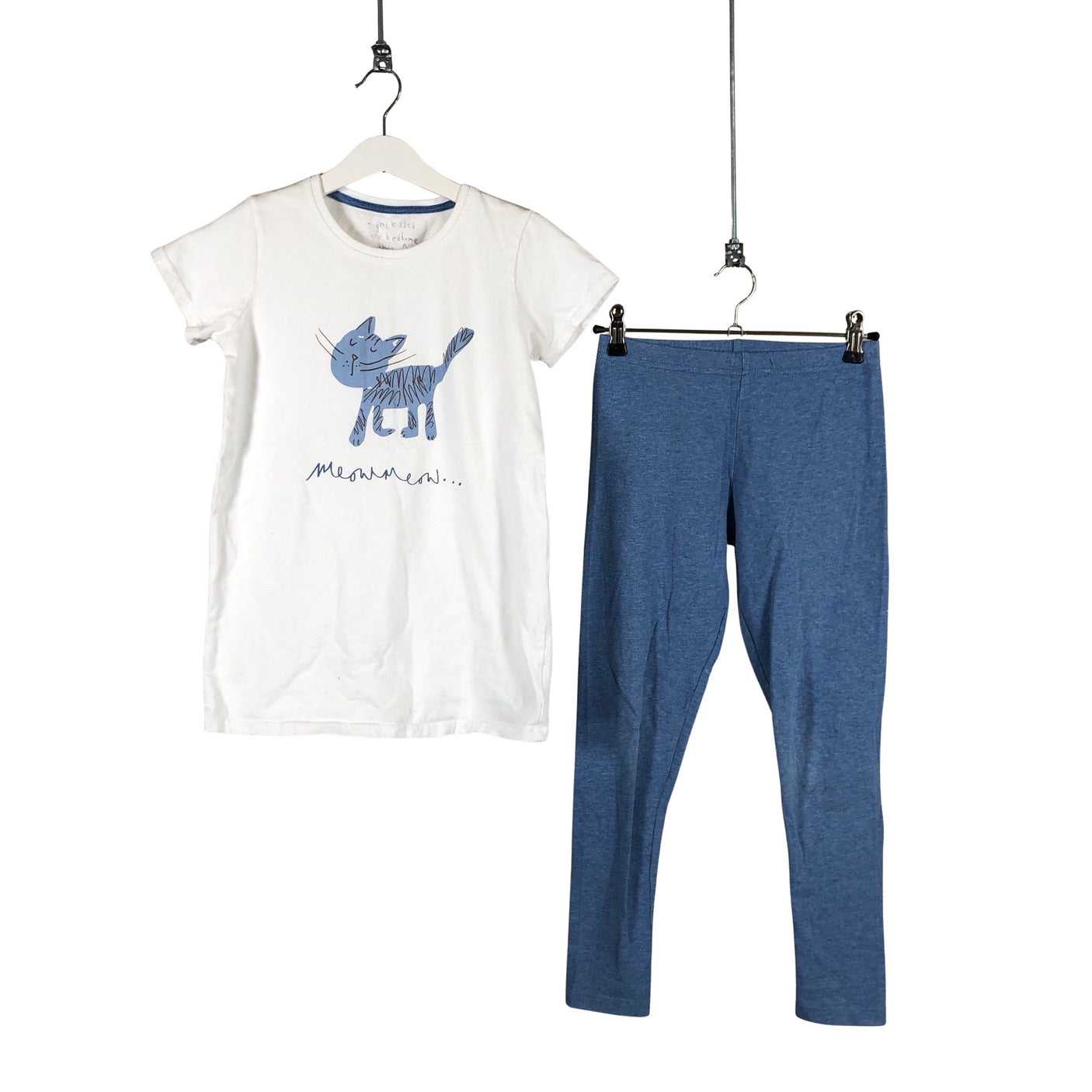 Unisex Next - Yöasu, koko 134 - 140 - Valkoinen (1)