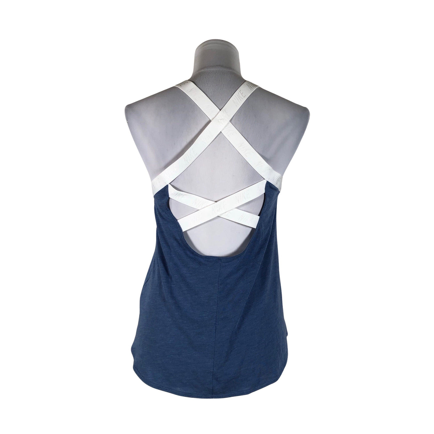 Naisten Nike - Urheilutoppi, koko 38 - Vaaleansininen (2)