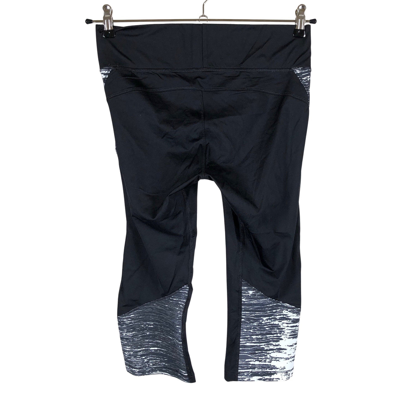 Naisten Casall - Urheilucaprit, koko 40 - Musta (2)