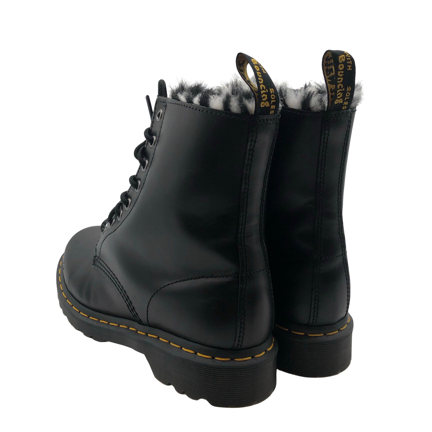 Unisex Dr. Martens - Nööridega saapad, suurus 41 - Must