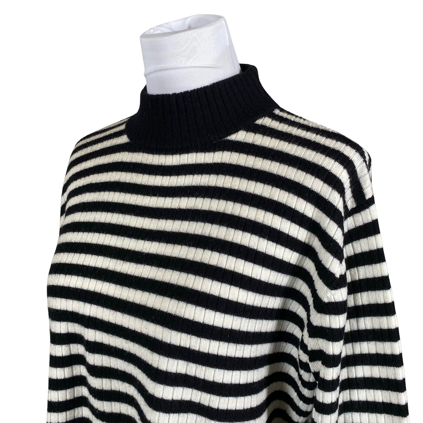 Naisten Marimekko - Neulepaita, koko 40 - Musta (2)