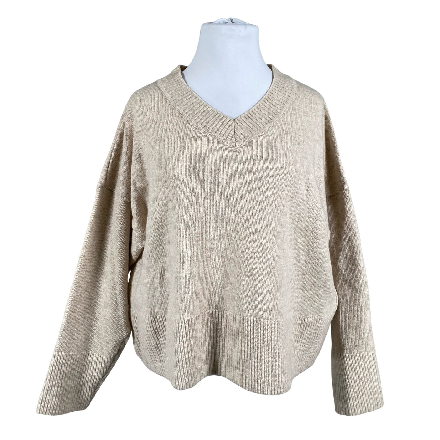 Naisten NOSH - Neulepaita, koko 42 - Beige (1)
