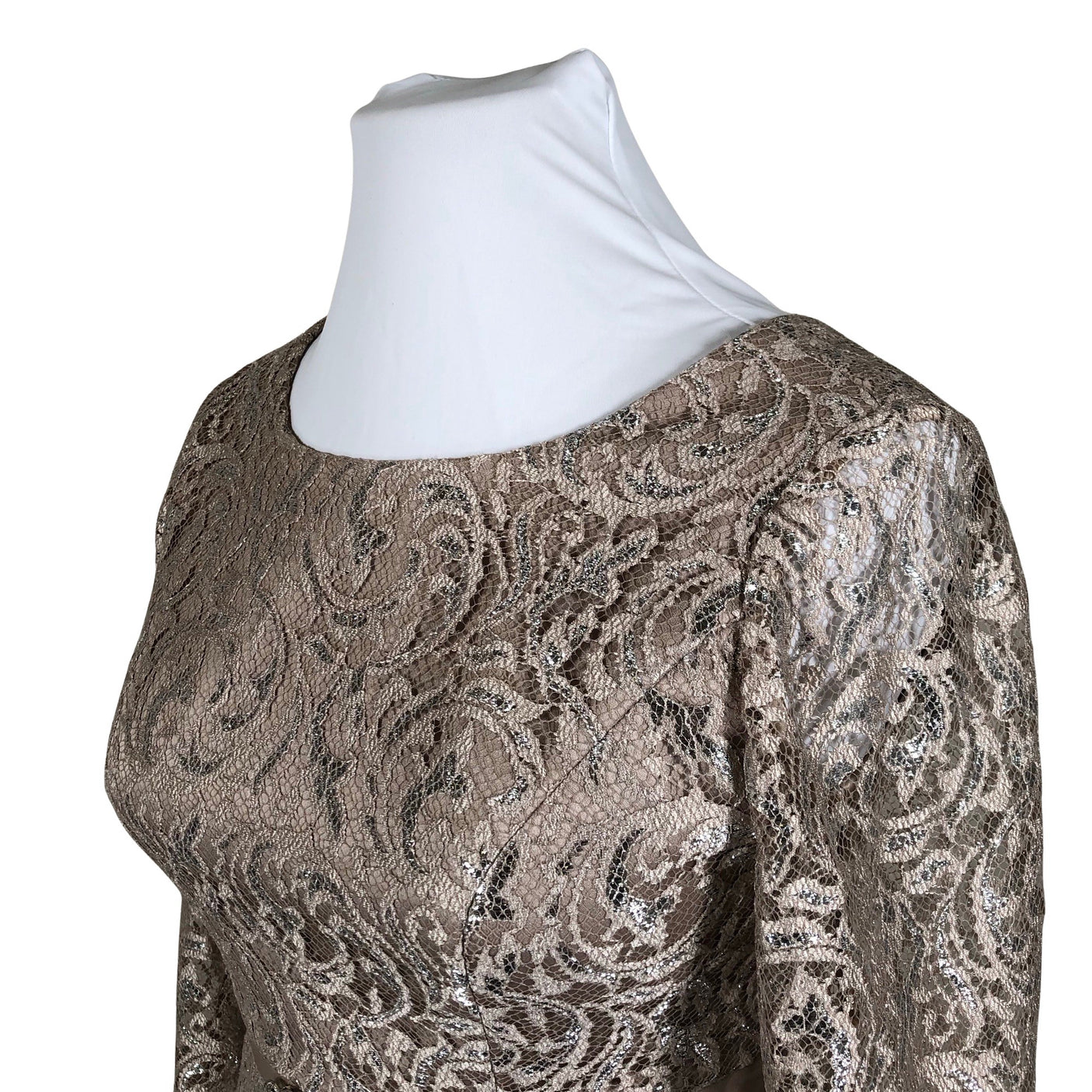 Naisten Sonia Pena - Juhlamekko, koko 42 - Beige (3)