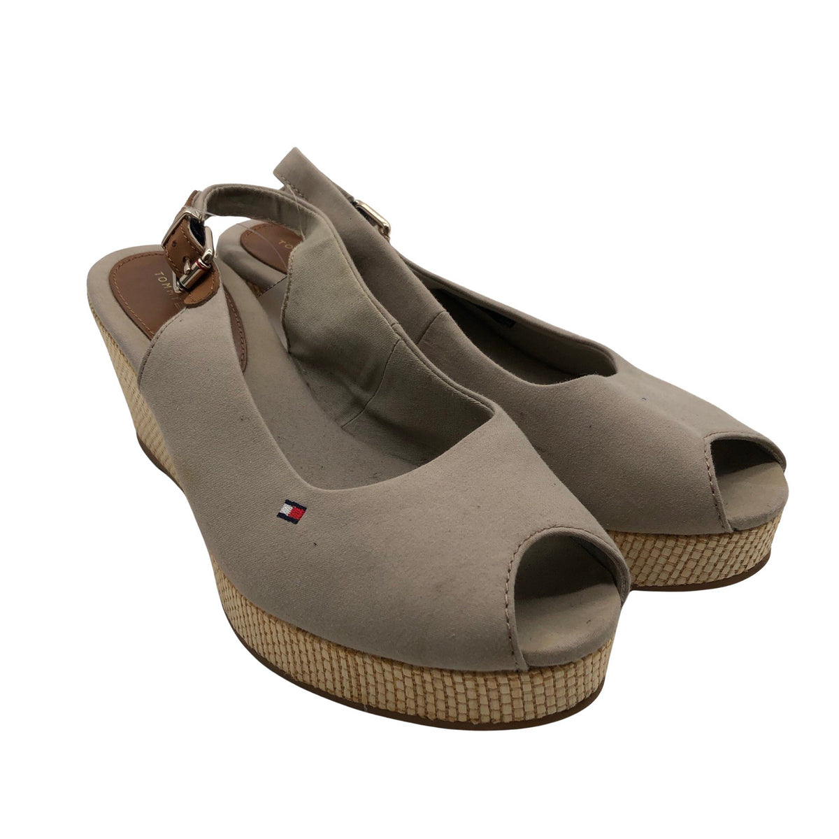 Naisten Tommy Hilfiger - Kiilakorkosandaalit, koko 38 - Beige (2)