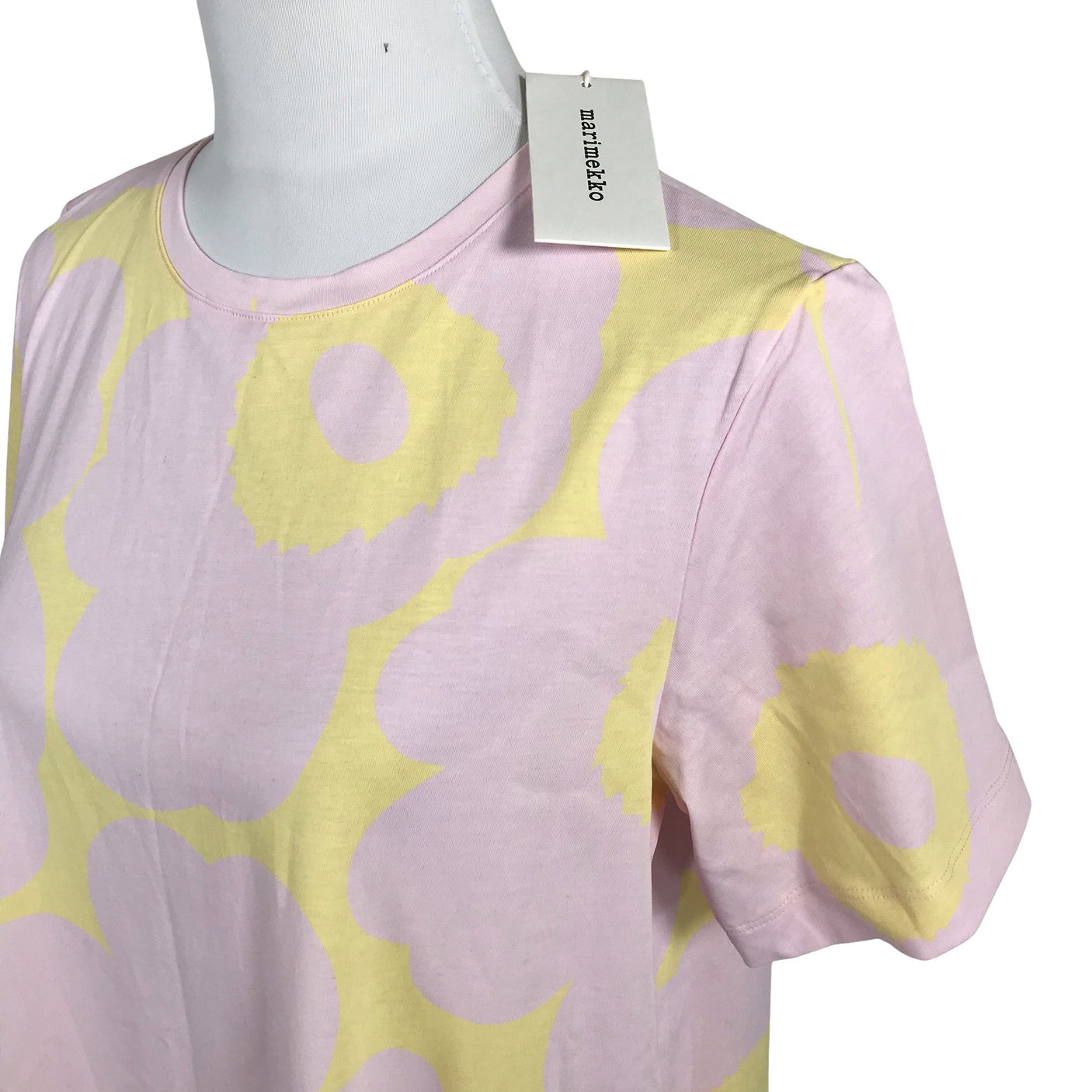 Naisten Marimekko - Trikoomekko, koko 40 - Vaaleanpunainen (2)