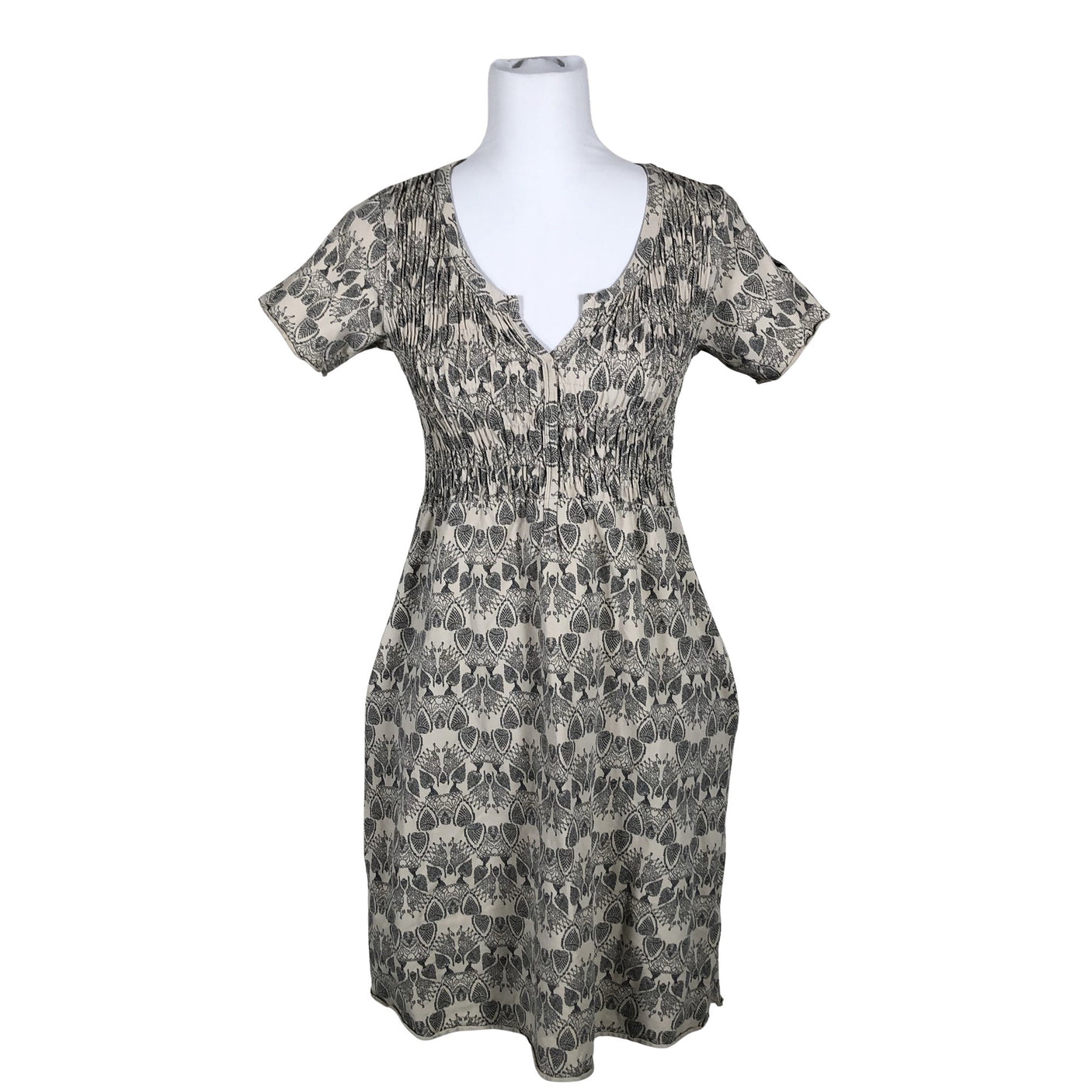 Naisten House of Lola - Trikoomekko, koko 36 - Beige (1)